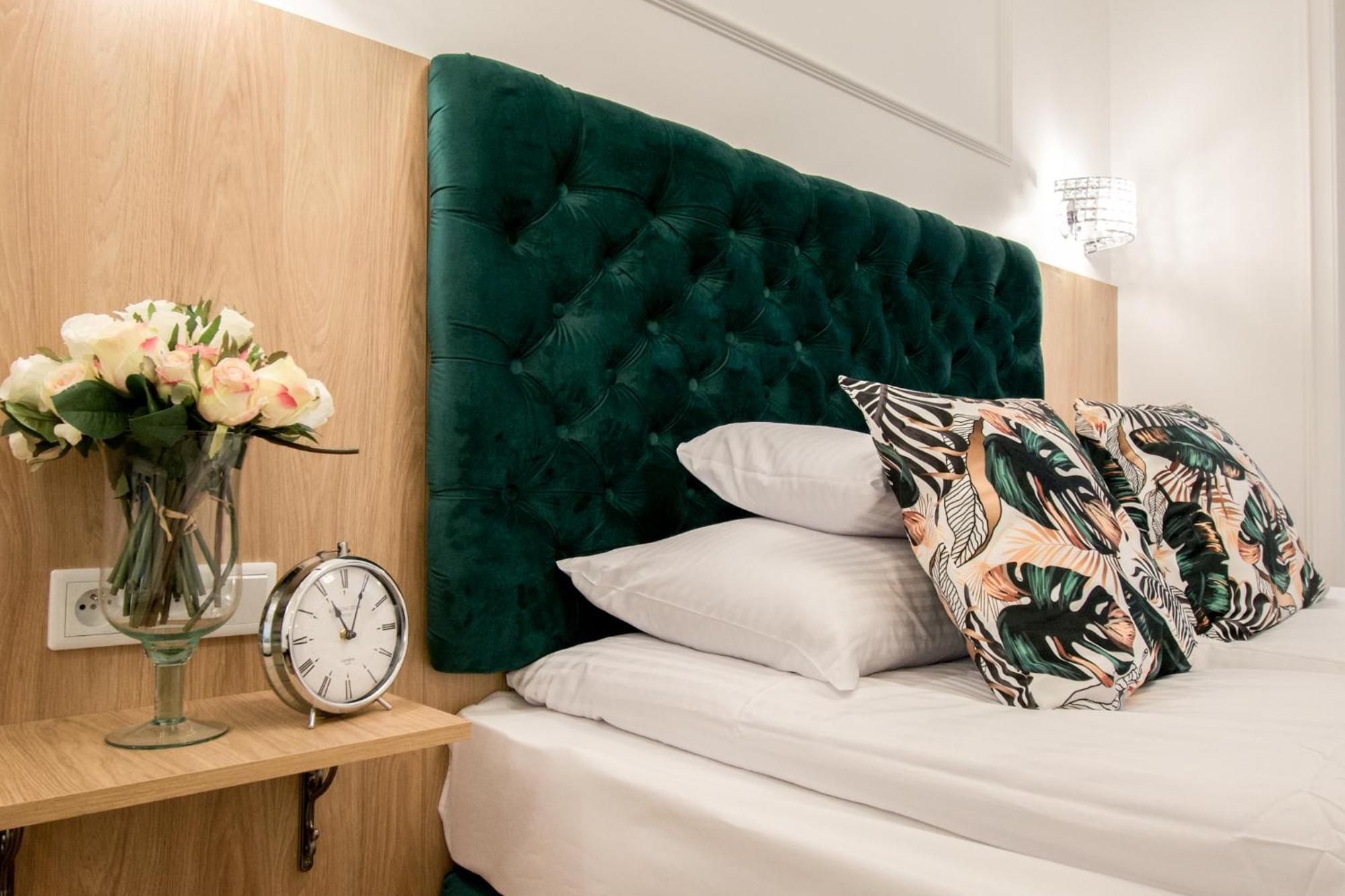 Warsaw Seasons By Alluxe Boutique Apartments Bilik gambar