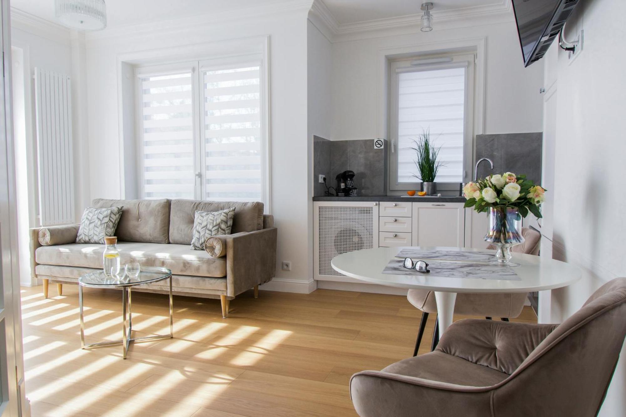 Warsaw Seasons By Alluxe Boutique Apartments Bilik gambar